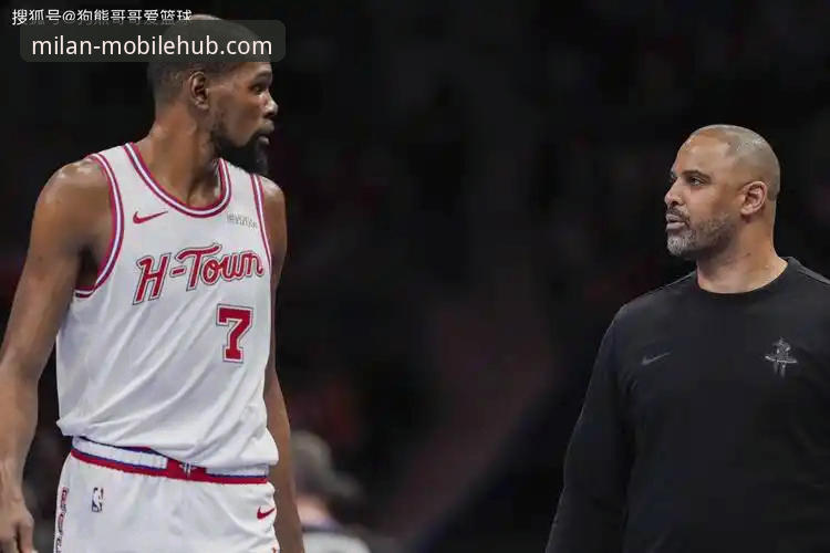 火箭大胜尼克斯三连胜，米兰官方手机APP赛事数据解读